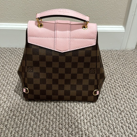 Louis Vuitton Clapton Backpack in pink - Picture 5 of 12
